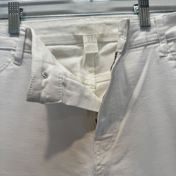H&M Womens White Denim Jeans Size 18 High Rise Straight Leg Casual Everyday - Picture 9 of 10